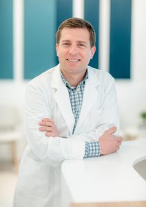 Portrait Dr. med. univ. Christoph Hackl